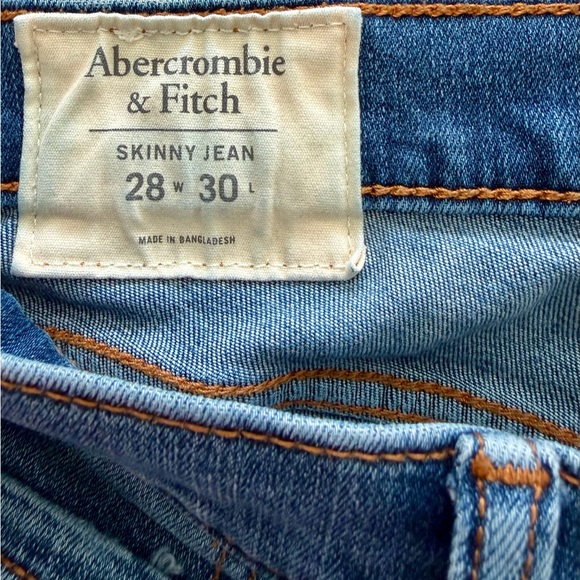 Abercrombie & Fitch Classic Blue Jeans Men’s Size 28 (Preloved) - Picture 4 of 4